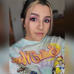 Meet your Posher, Karla